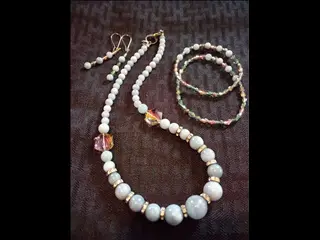 [ #311W ] $80.00USD Saturday Night Sparkle! Necklace, Bracelets, Earrings!